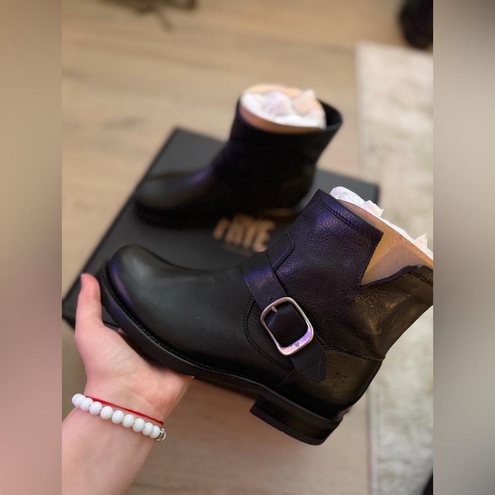 Frye Veronica Flex Mid Boots / Bootie -New